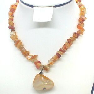 Artisan Crafted Honey Amber Polished Chip Bead Gemstone Pendant Necklace